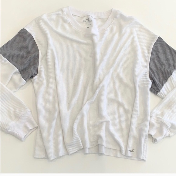 Hollister Boyfriend Tee - Picture 1 of 1